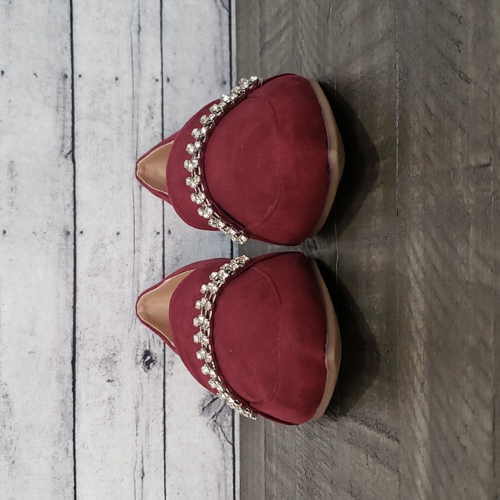JourneeCollection-Kyrah Faux Suede Pointed Toe Rhinestone Loafer Size 8M
